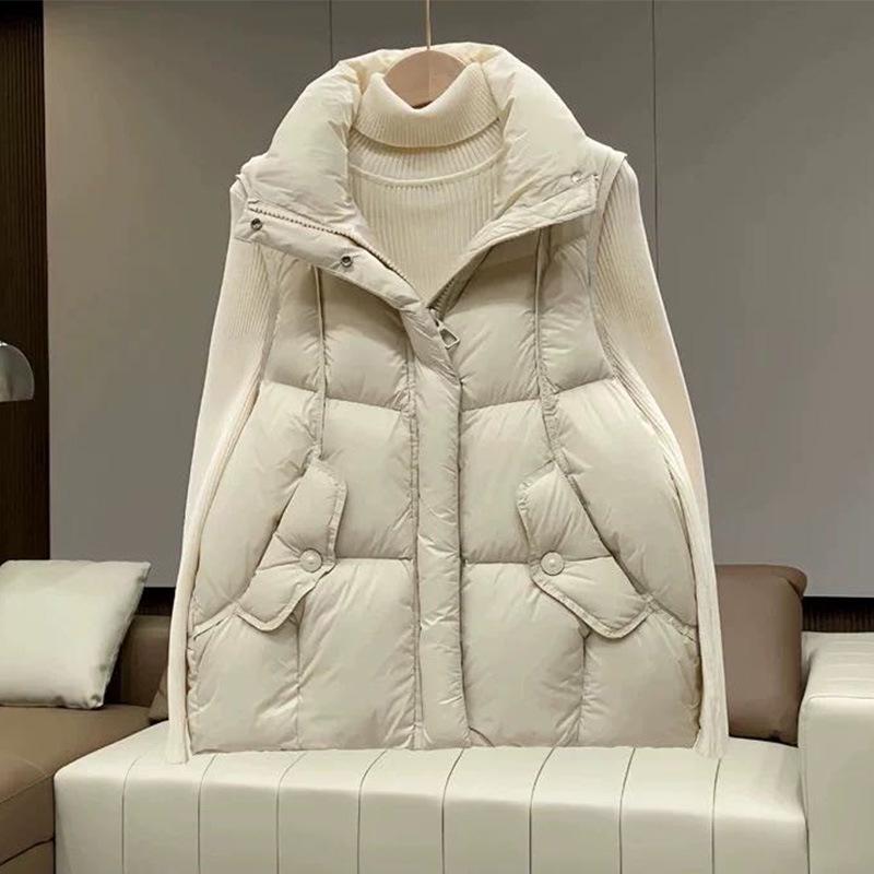 2025 Women's Lightweight Down Vest: Slimming Design, Stylish Outerwear