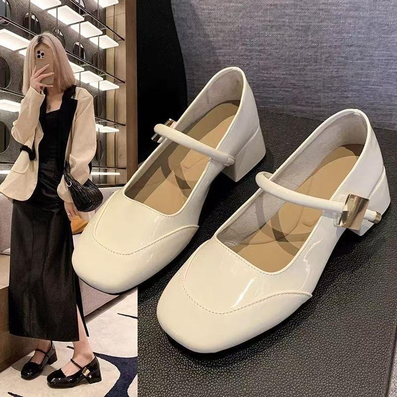 Soft leather temperament thick heel single shoes women's 2025 new autumn French Mary Jane shoes beautiful red women's small leather shoes