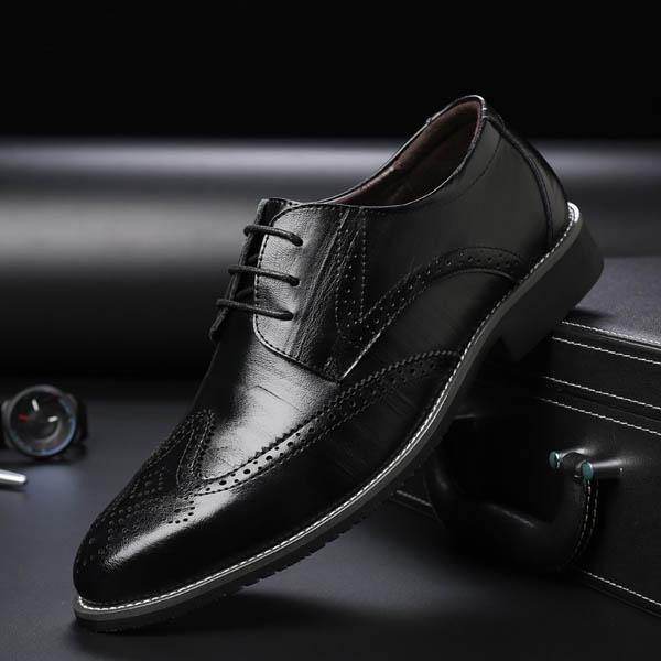 Business Men's Shoes Bullock Pointed Cattle Shoes