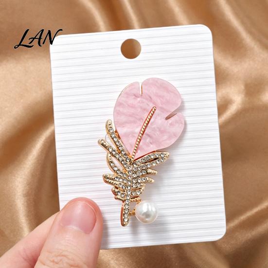 Alloy Feather Pin Faux Pearl Rhinestone Brooch, Decorative Lapel Clip Vintage Brooch for Women, Sweater Cardigan Coat Suit Jewelry Accessories