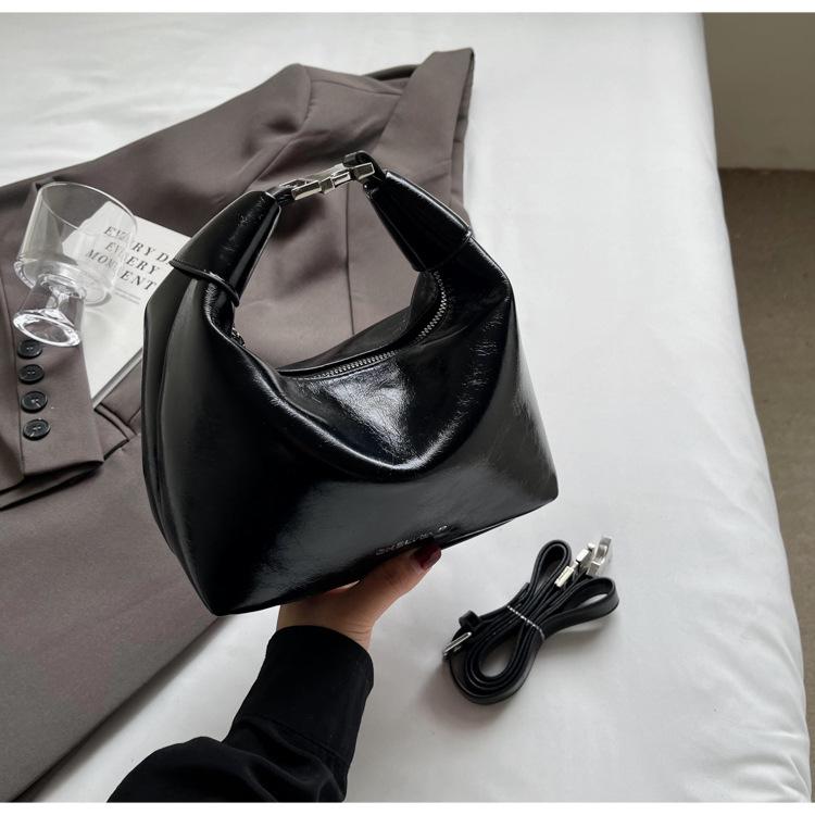 

Премиальная фактурная сумка женская летняя 2024 новая модная сумка-мессенджер нишевого дизайна Интернет-знаменитость взрыв портативная сумка для пельменей