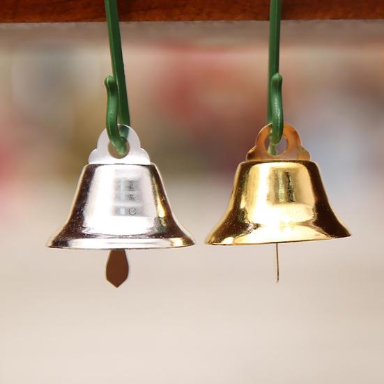 10Pcs/Set Hanging Bell Exquisite Workmanship Clear Ringing Metal Christmas Rustic Bell Decor for Home