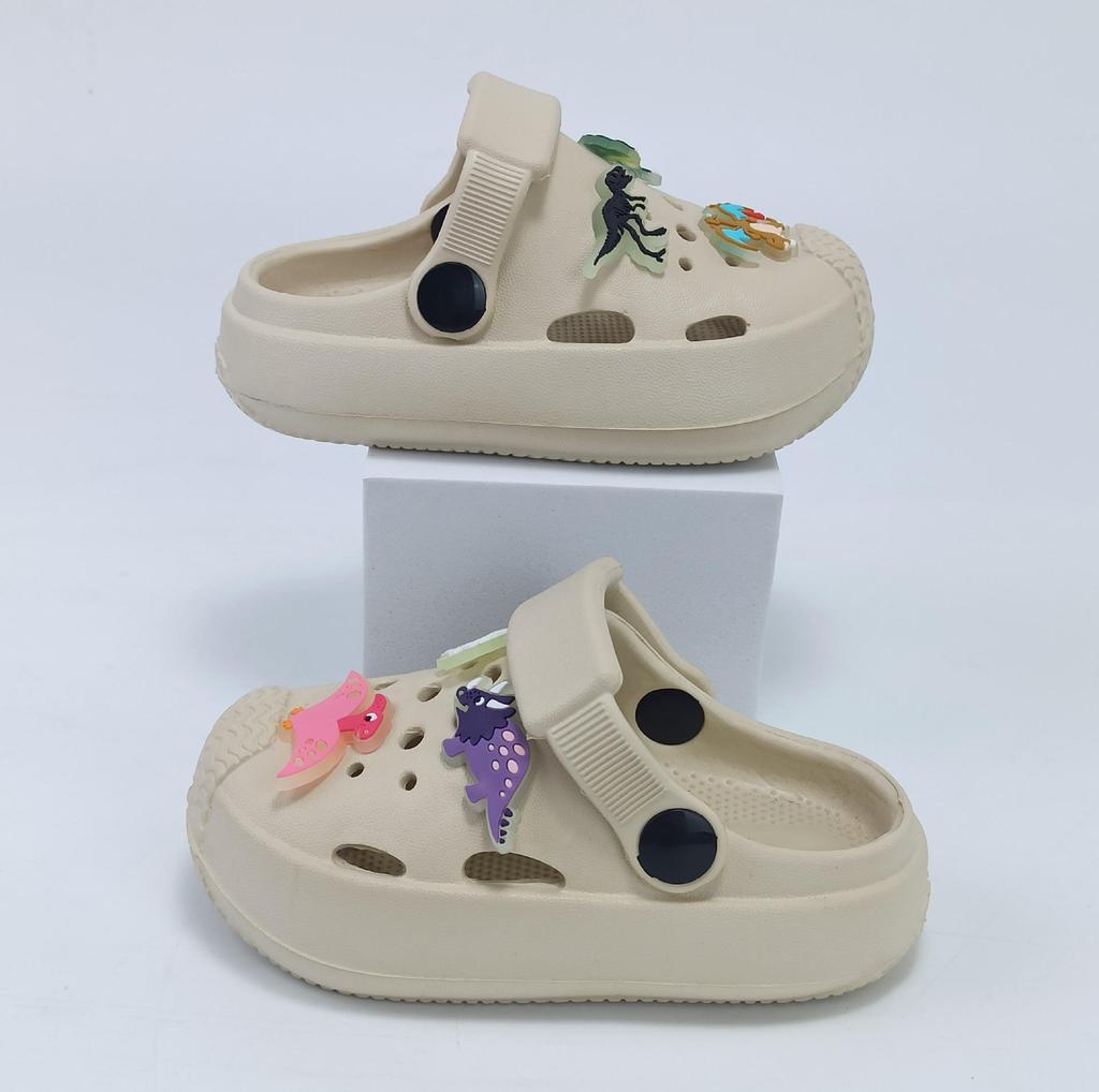 2025 Summer Kids' Soft Sole Trendy EVA Hole Shoes for Outdoors & Indoors
