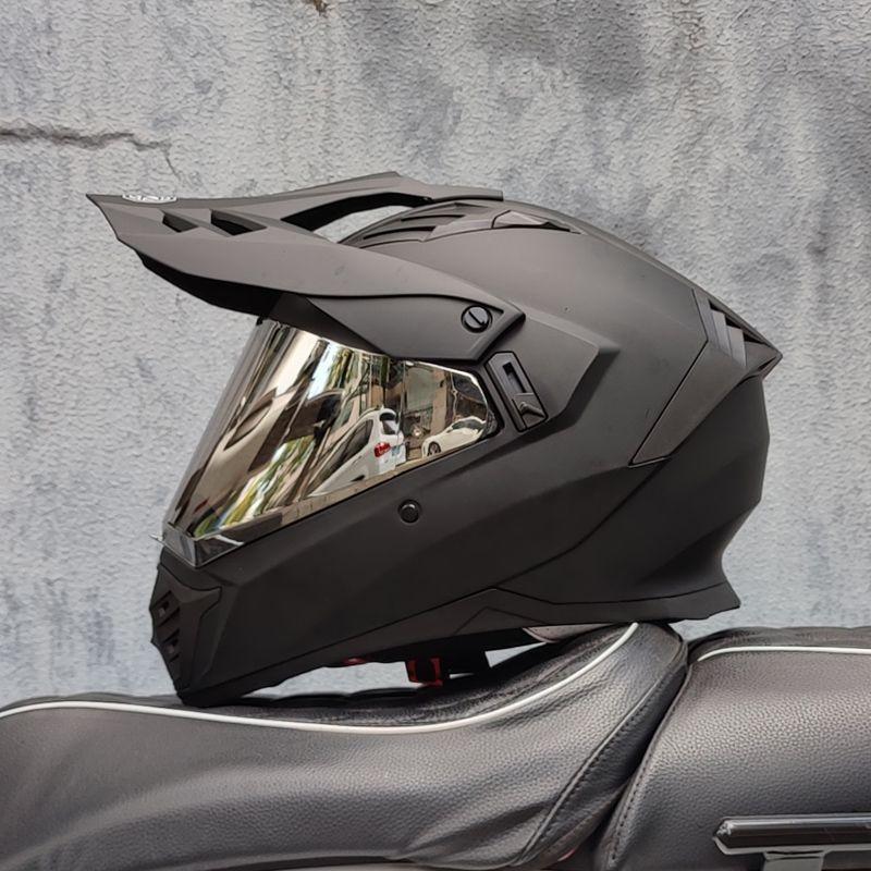 

Мотоциклетный шлем для бездорожья, мужской шлем-натяжник, закрытый дорожный шлем для бездорожья, двухцелевой шлем, женский четырехсезонный высокоскоростной электросамокат M