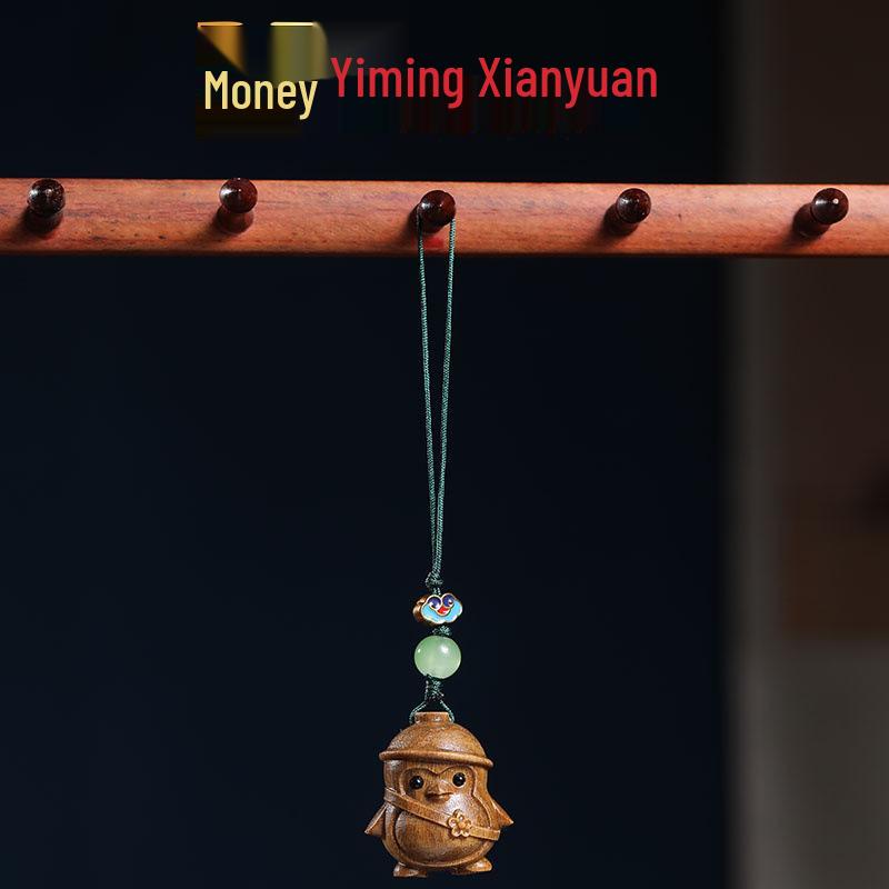 Green Sandalwood Penguin Pendant & Keychain - Creative Rosewood Art Design