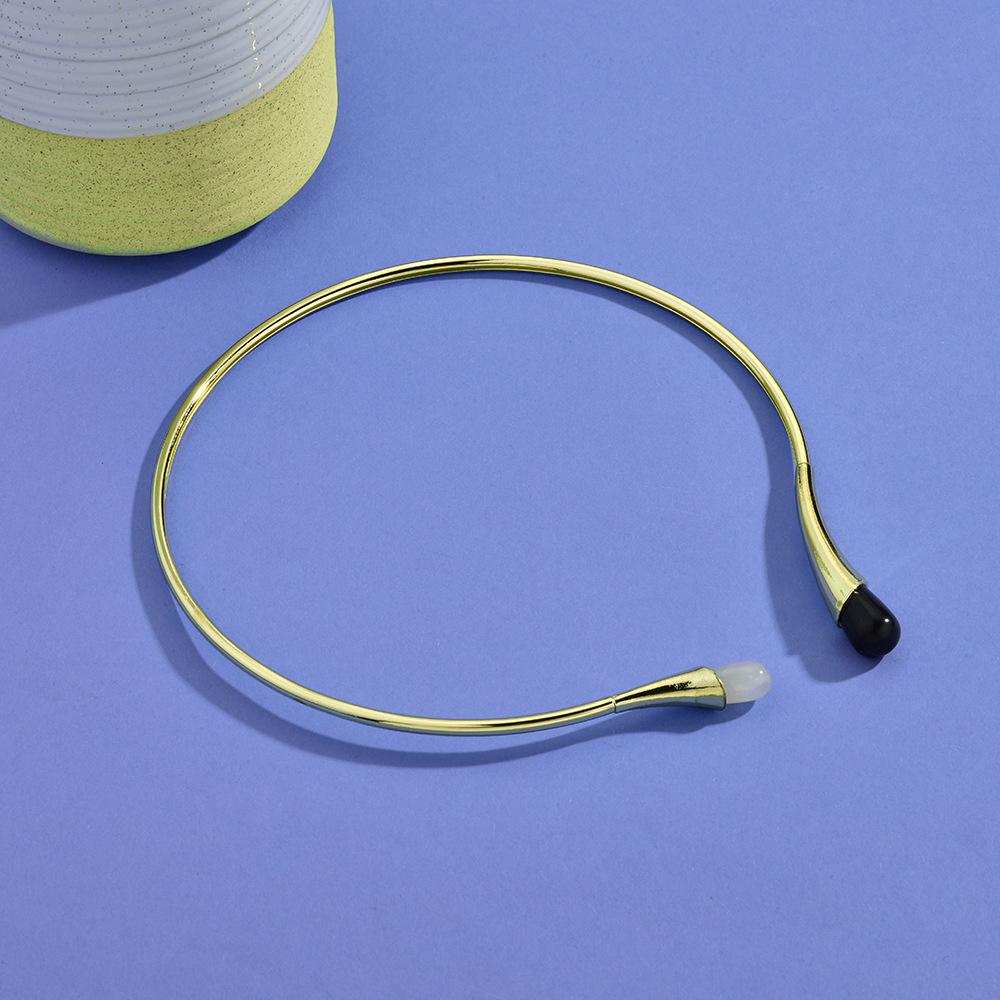 Natural Stone Teardrop Choker Necklace with 18k Gold Plating