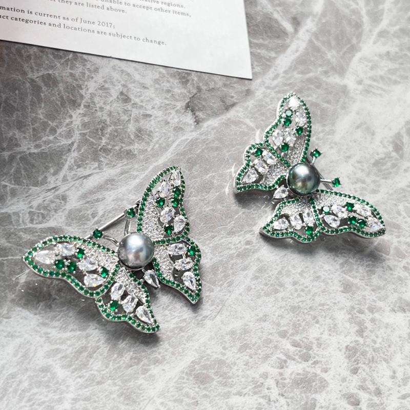 High-End Silver-Green Butterfly Brooch: Women's Gold-Plated Copper Pin, Zircon, and Pearl