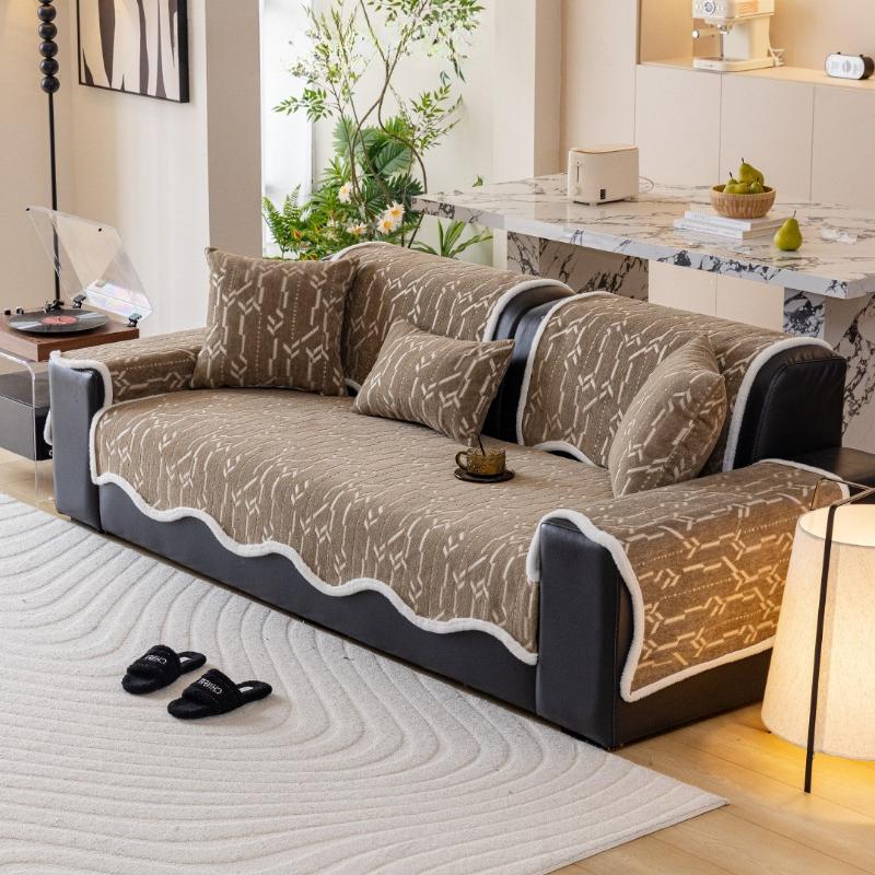 Chenille Sofa Cover for All Seasons Comfortable Straight Row Sofa Seat Cushion Anti Slip and Wrinkle Resistant Cover Cloth Towel