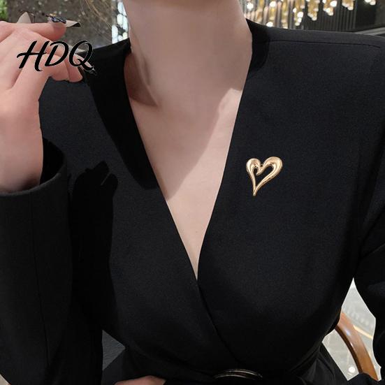 Metallbrosche Anstecknadel Hohl Liebe Herz Anstecker Romantisch Revers Goldfarben Pullover Strickjacke Mantel Anzug Schal Dekor Herren Damen Bekleidungszubehör