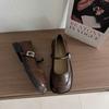 French Xiaoxiangfeng one-word buckle with Mary Jane shoes for women's 2025 spring new retro temperament soft-soled shallow-mouth single shoes