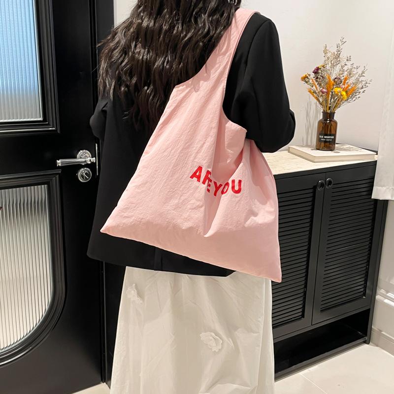 Fresh summer large-capacity shoulder bag spring new ins Korean versatile casual shoulder bag tote bag shopping
