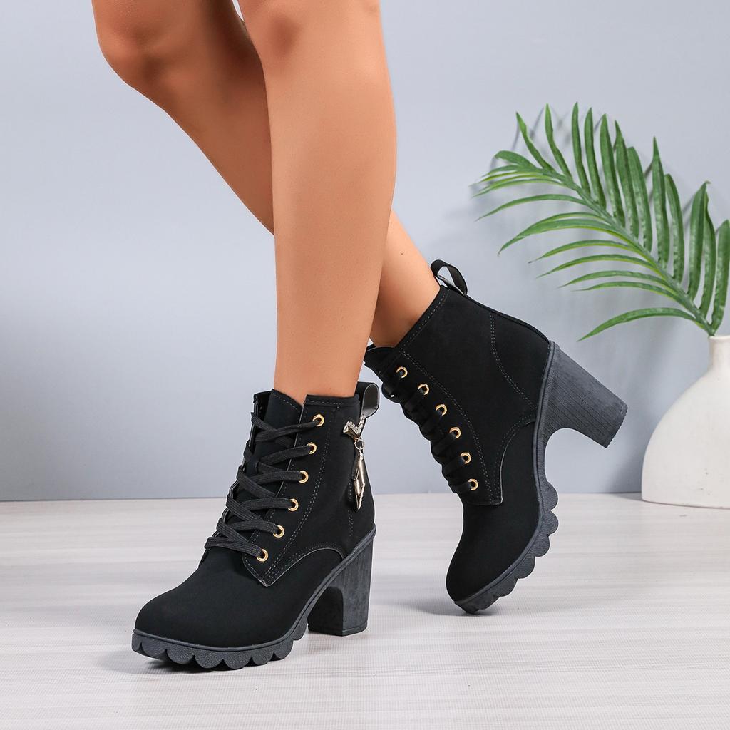 Autumn and Winter New Large-size Women's Boots Rhinestone High-heeled Round Head Lace-up Thick-heeled Fashion Boots