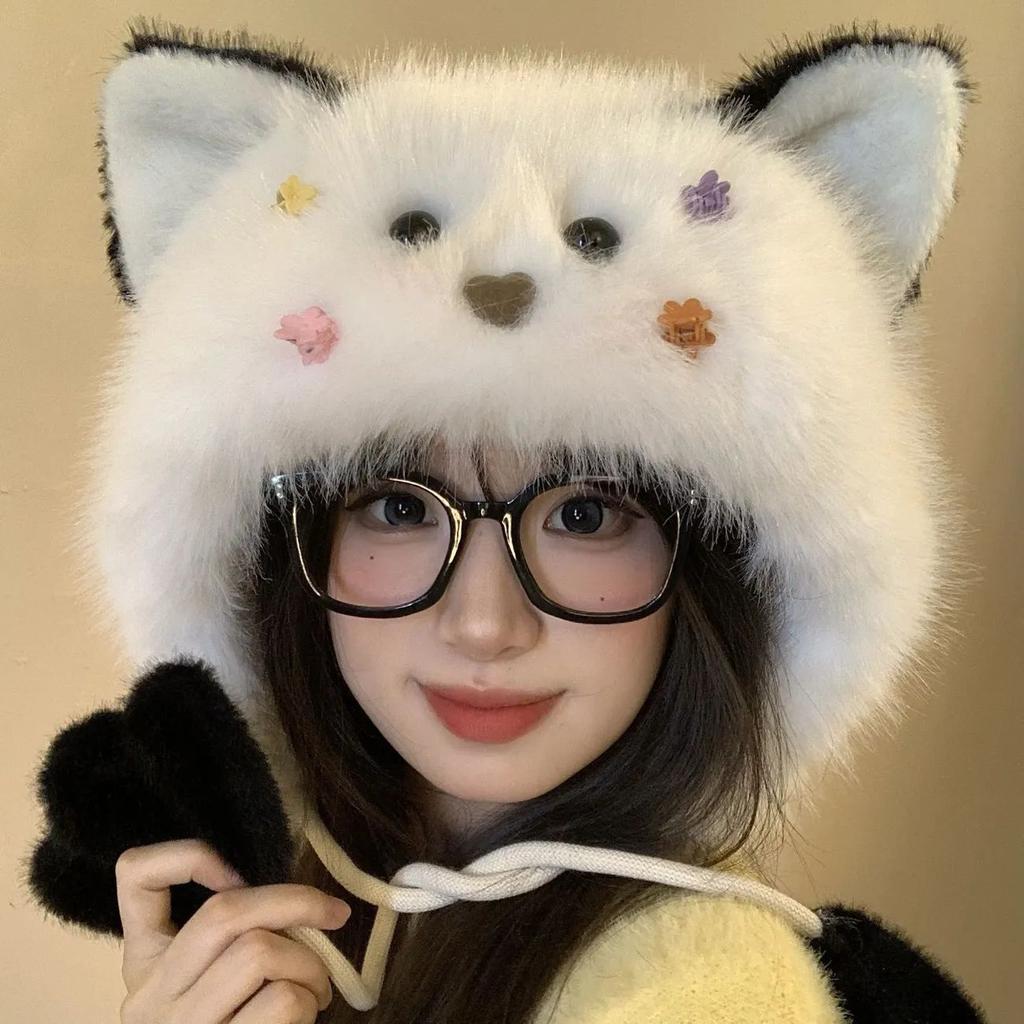 New Sweet and Cute Hat, Fleece and Thicker Autumn and Winter Women's Face, Small Ear Protectors, Outdoor Riding Bag Head Hat