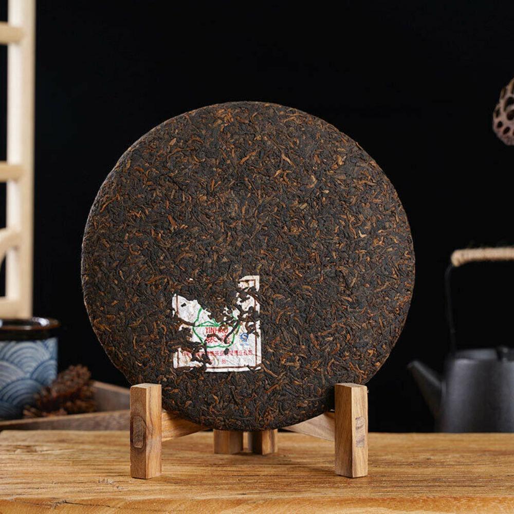 Lincang Yinhao Yunnan Chitsu Pingcha Yuancha Gongting Pu Er Tea Ripe 400g