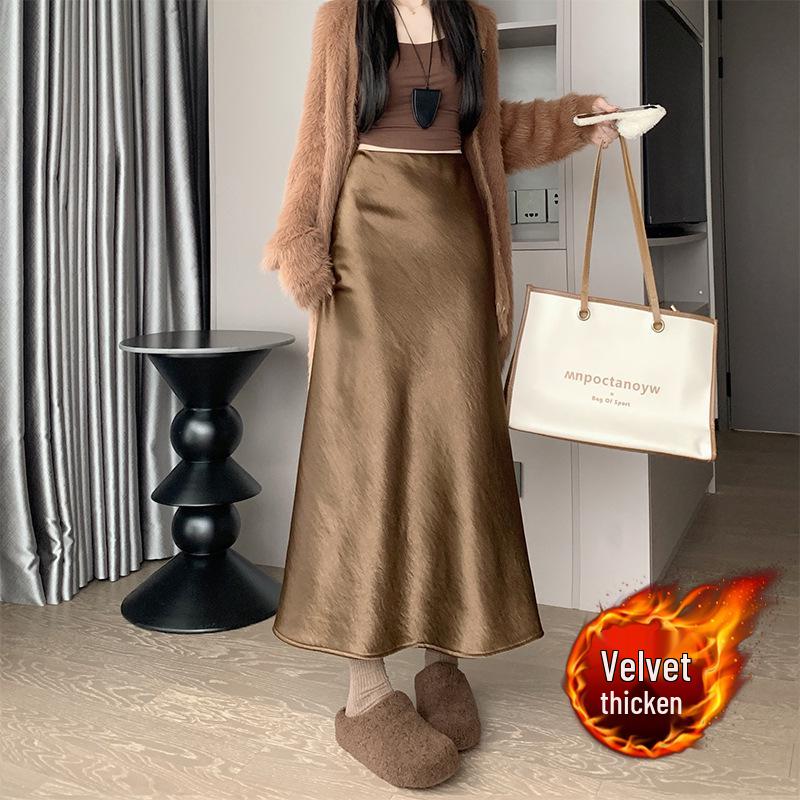 High-Waisted Acetate Satin Fishtail Midi Skirt: Designer-Style, Slimming A-Line with Large Flare for Women's Autumn/Winter Wardrobe.