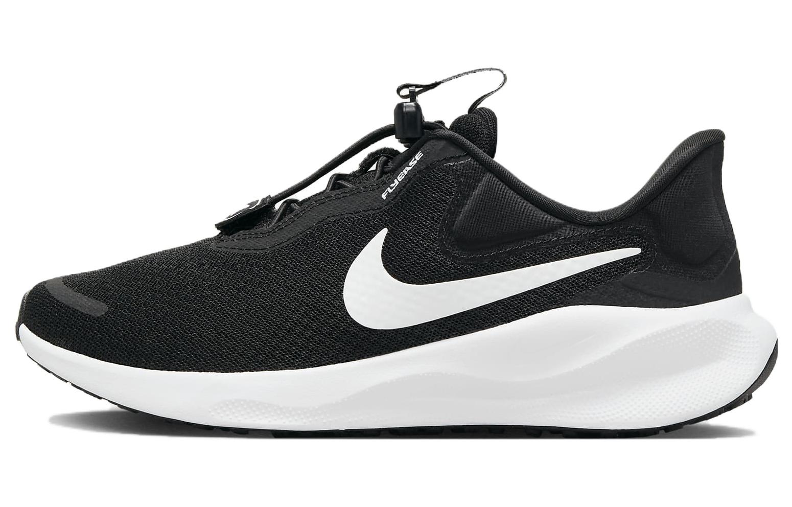 Nike Revolution 7 EasyOn  Black Summit White  Women s FN7999-001 38