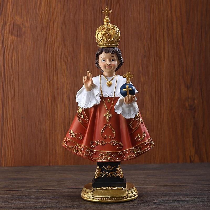 12palcové římské nemluvně s křížem Královské červené roucho Pryskyřice Stolní figurka Náboženský dárek Dekorace