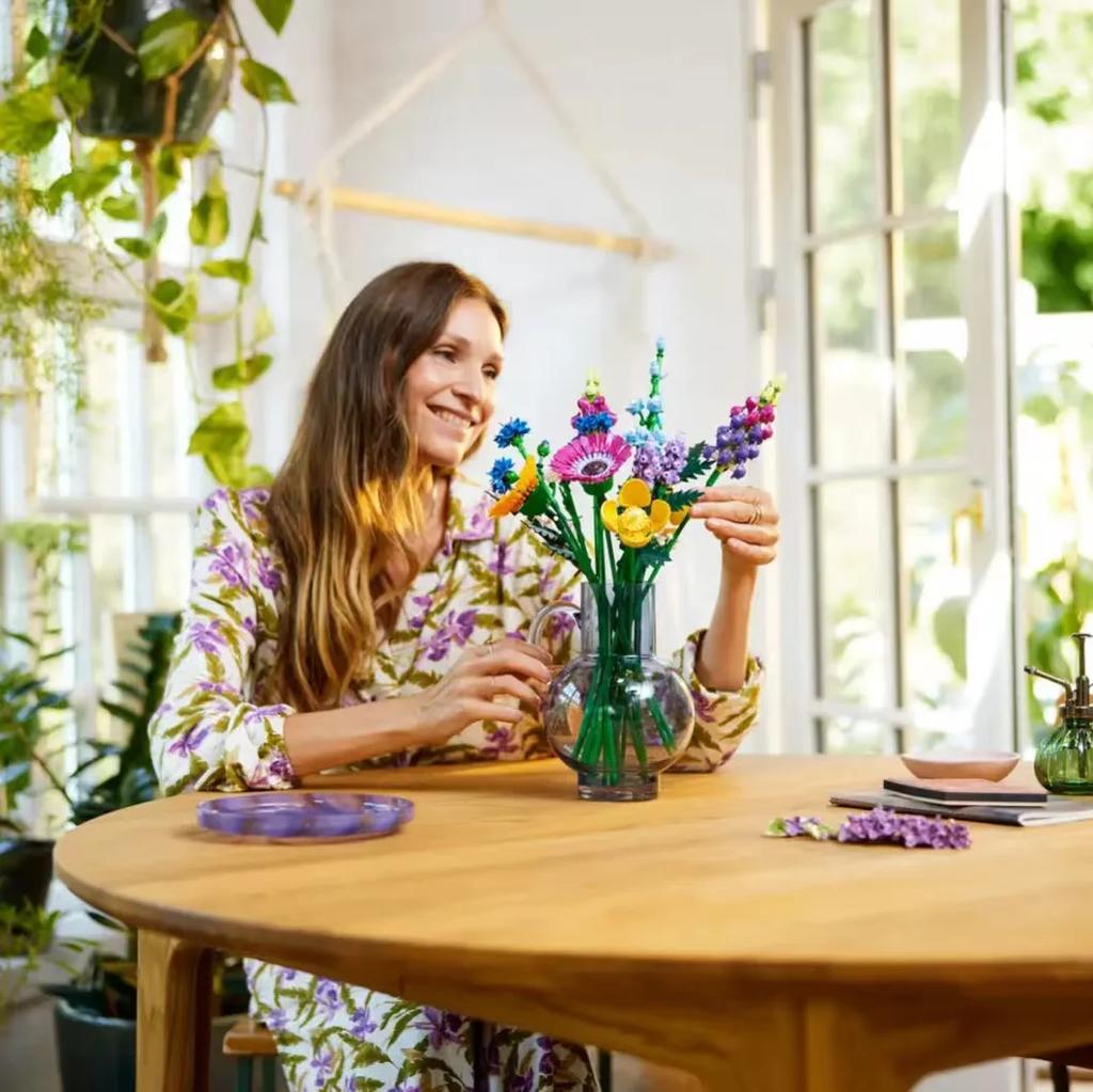 Creative New 'ICONS Eternal Flowers Bouquet 10313 Building Block Set, Plant Home Decor Toys Girls Birthday Gifts Romantic Toys