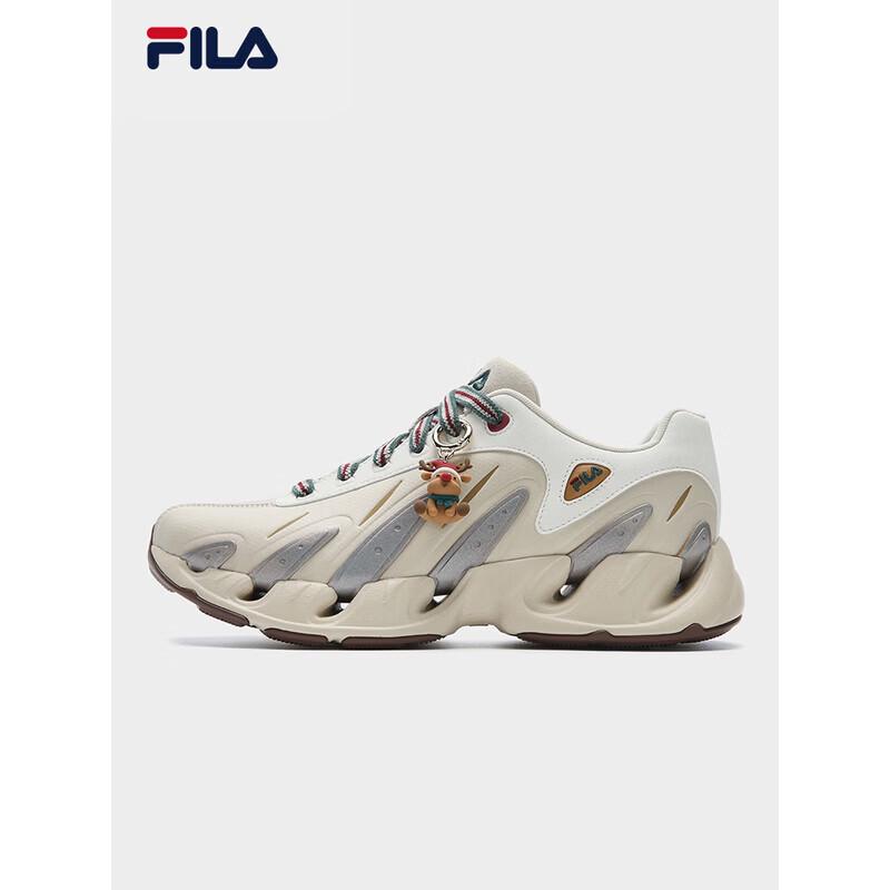 FILA VETTA Men s Holiday Chunky Sneakers US 8.5 M