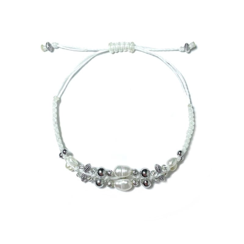 Dazzling Club MACRAME PEARL BRACELET (WHITE)