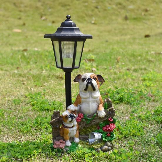 Garden Statue with LED Solar Lamp Weather Resistant Automatic Charging Outdoor Patio Sculpture Decor LED Light