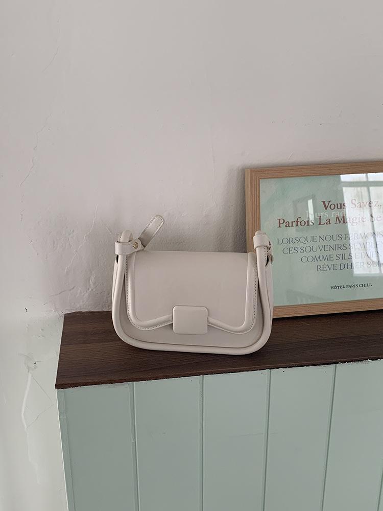 Bag Summer Women'S Versatile Messenger Bag Underarm Bag Premium Sense Bag Design Women'S Bag