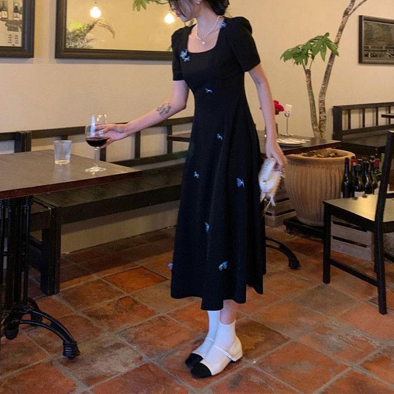 Butterfly Short-sleeved Dress for Women in Summer French Style Square Neck Small Black Skirt