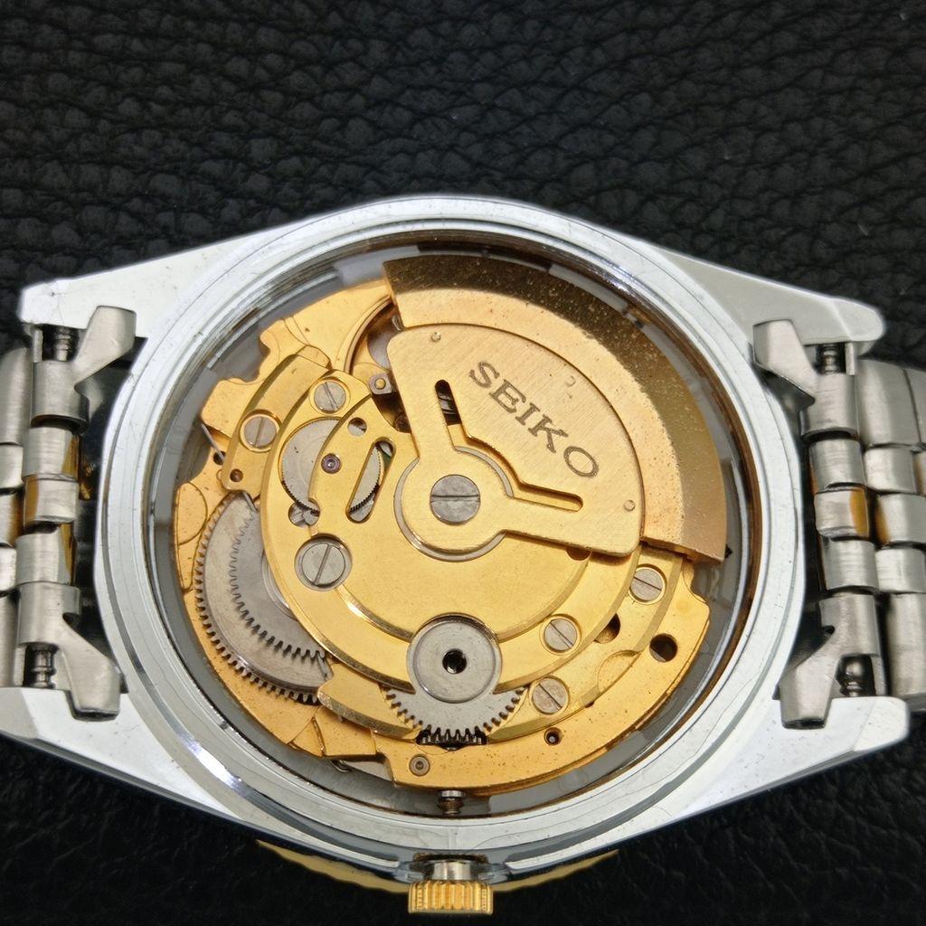 JAPAN VINTAGE REFURBISHED SEIKO 5 AUTOMATIC MENS GOLDEN DIAL WATCH a443187-1