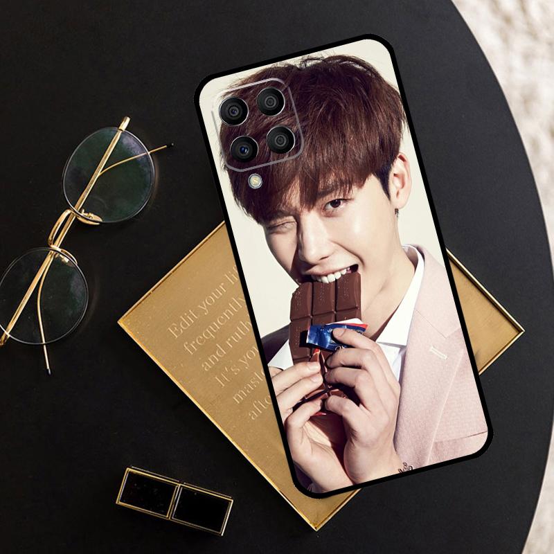 Korean Star Lee Jong Suk For Samsung Galaxy M12 M13 M14 M15 M35 M55 M34 M54 M33 M53 M21 M31 M11 M32 M52 M06 M16 Case