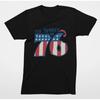 T-Shirt Spirito del '76 | Maglietta Grafica Patriottica Retrò con Bandiera Americana Vintage