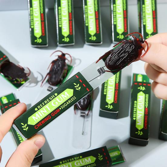 Yousheng 12 Stück Streich Kaugummi Set Falsche Kakerlake Pop-Up Gag Spielzeug für Aprilscherz Realistischer Praktischer Witz Partyzubehör