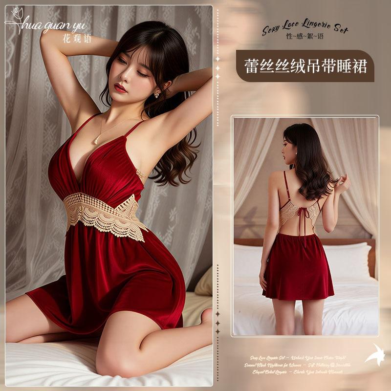 Sexy Golden Velvet Pajamas Autumn and Winter New Models with Chest Pads, Suspenders, Nightgown Set, Nightgown, Lace Two-piece Loungewear