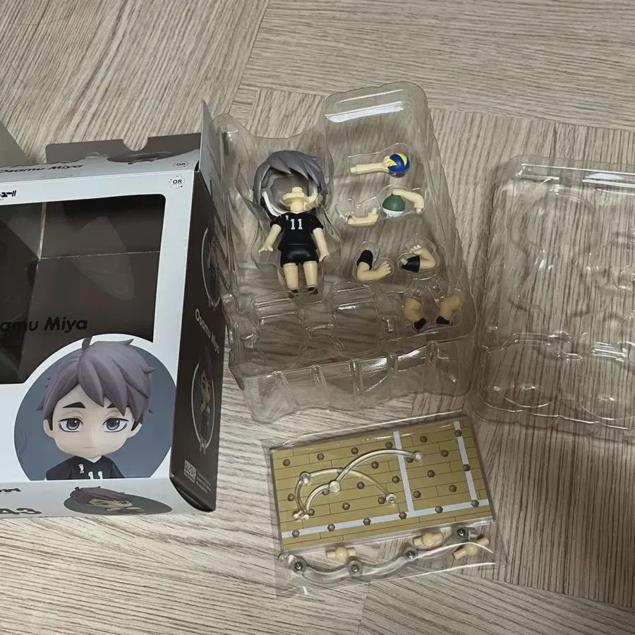 

Haikyu Osamu Miya Sells Face-free Parts
