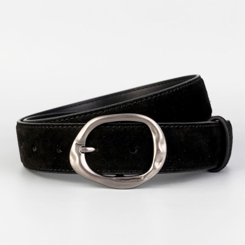 Trendy Cowhide Womens Belt With Metal Clasp For Fashionable Casual Outfits Black