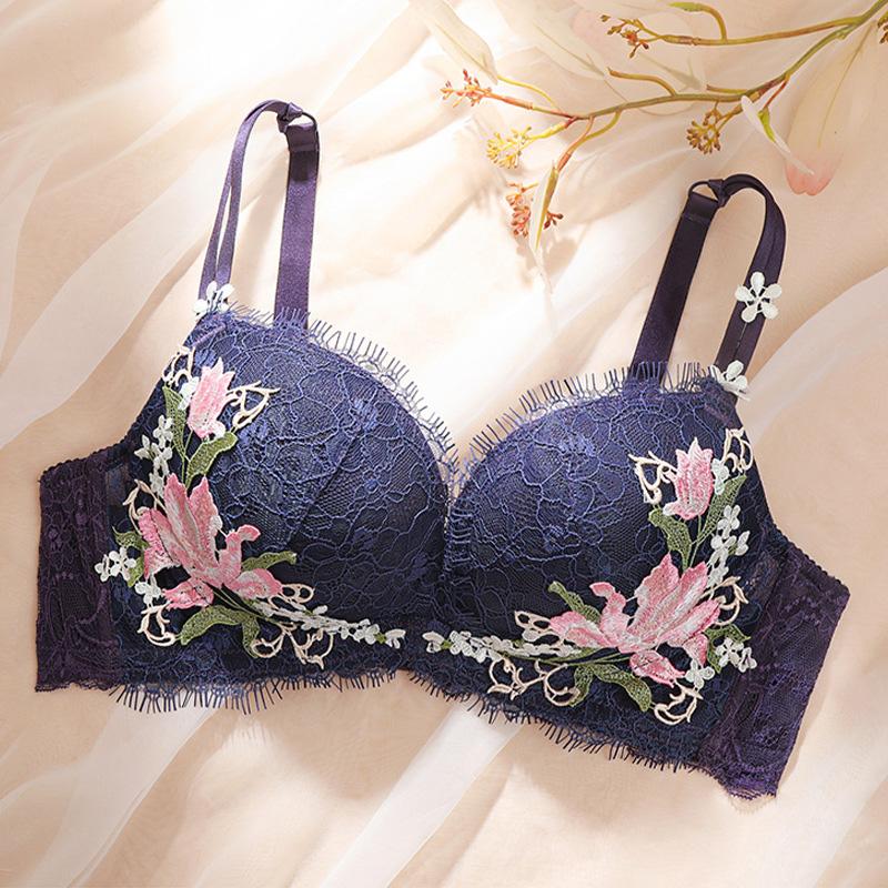 1Pair Dress Embroidered Fashion Embroidered Decals Fabric Sticker Lingerie Breast Flower Sewing DIY Polyester Flower Applique