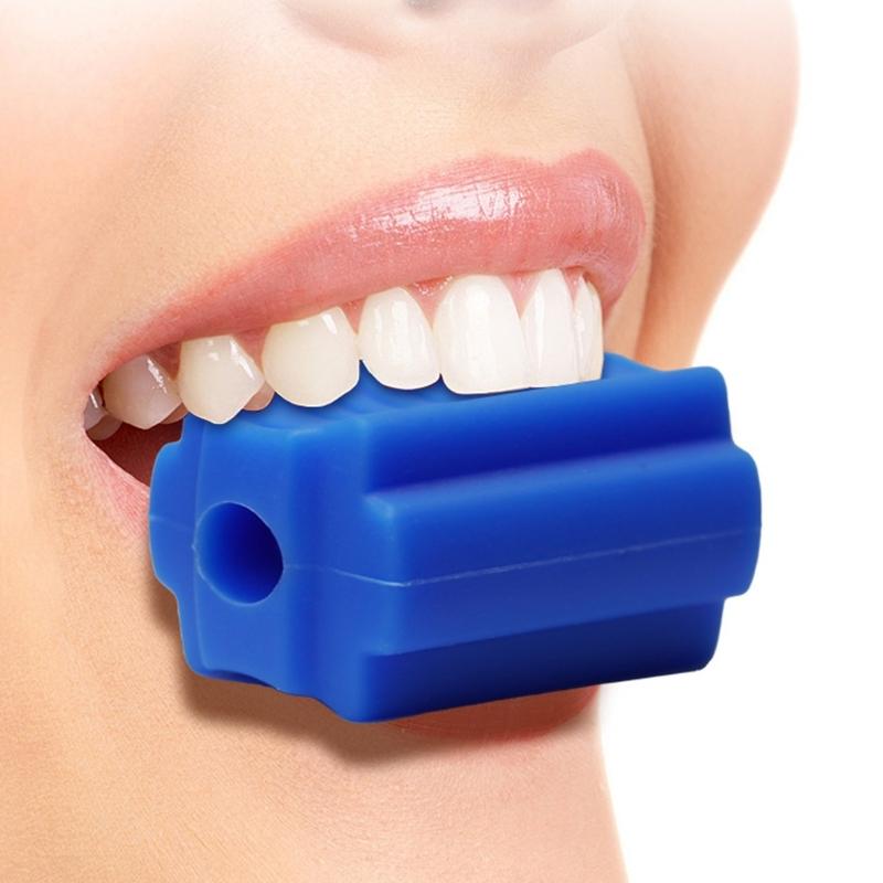 Piccolo modellatore per mascelle per uomini e donne Migliora la definizione del mento Rassoda la pelle del collo Silicone antiscivolo Impugnatura