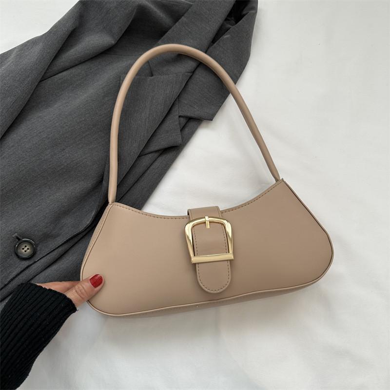 Stylish Black Pu Underarm Bag For Women With Chic Street Style And Soft Texture