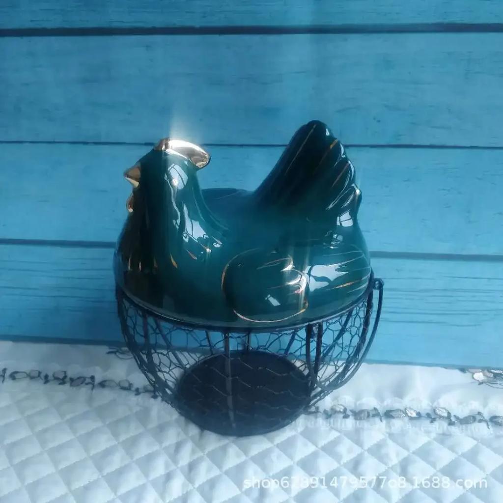 Cute Hen-shaped Egg Storage Basket Metal Wrought Iron Egg Basket with Lid Kitchen Food Debris Storage Container Home Decoration
