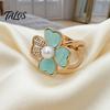 Vintage Clover Scarf Accessory Four-Leaf Ring, Rhinestone Slide Elegant Lightweight Ring Faux Pearl Holder for Women Shirts Shawls Neckerchiefs Smooth
