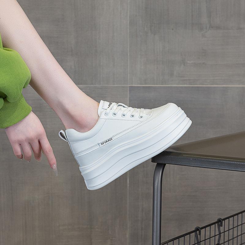 Little White Shoes Women's New Breathable Casual Versatile Thick-soled Thin Sports Summer Breathable Mesh Shoes