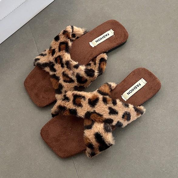 Fashion Cross-strapped Fluffy Slippers Women's Outer Wear Home Autumn and Winter French Niche Casual Temperament Simple Cotton Slippers