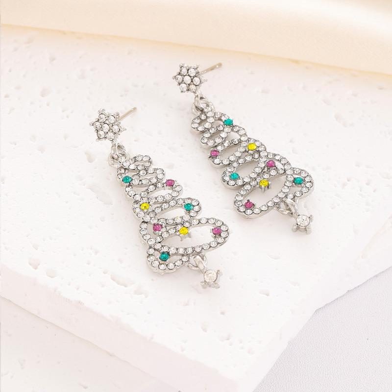 2026 Christmas New Fashion Earrings for Women - Luxurious and High-End Style, Personalized Christmas Tree Pearl and Diamond Earrings