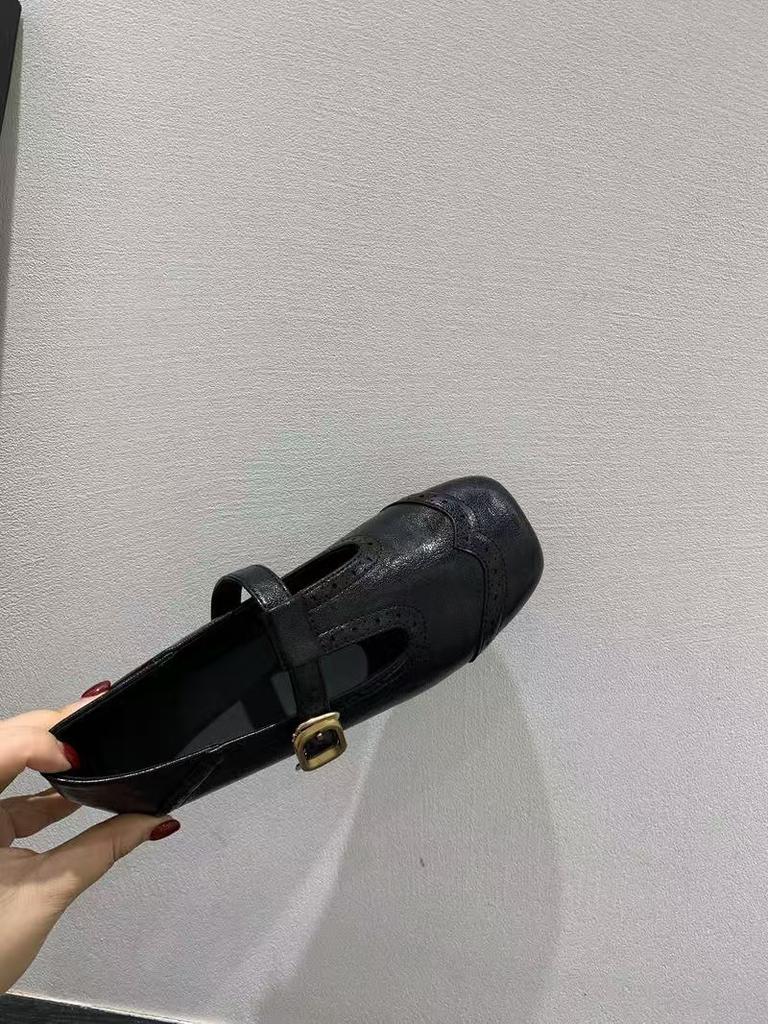 Vintage T-Schnalle mit Mary Jane Schuhen für Damen 2025 neu quadratische Spitze flacher Boden hoch passender Rock Ballett Einzelne Schuhe für Damen