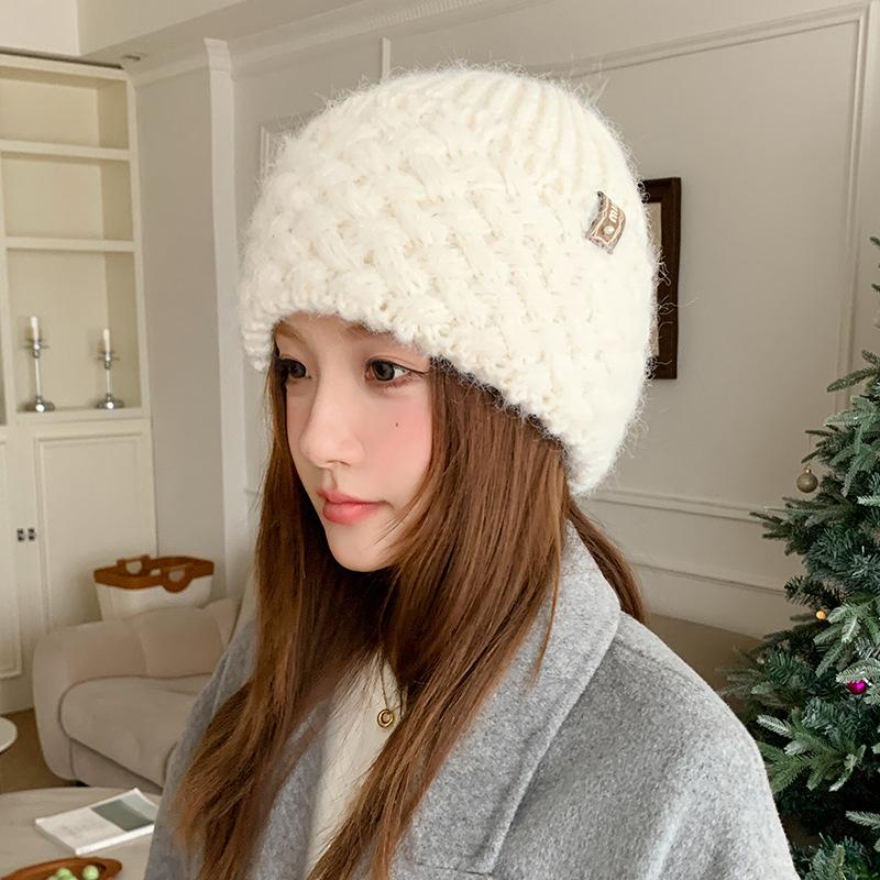 Knitted Hat for Women Autumn and Winter Korean Version Plus Velvet Thickened Warm Thick Woolen Hat Face Showing Small Ear Protection Woolen Hat