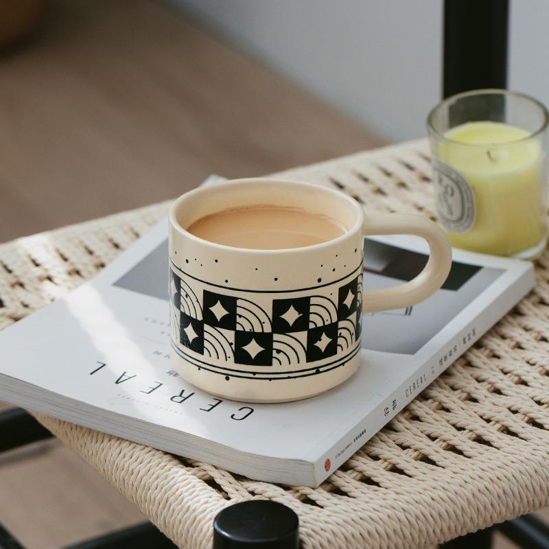 Creative Underglaze Colored Ceramic Cup Retro Mug High Value Water Cup Couple Coffee Cup Breakfast Cup Large Capacity Cup