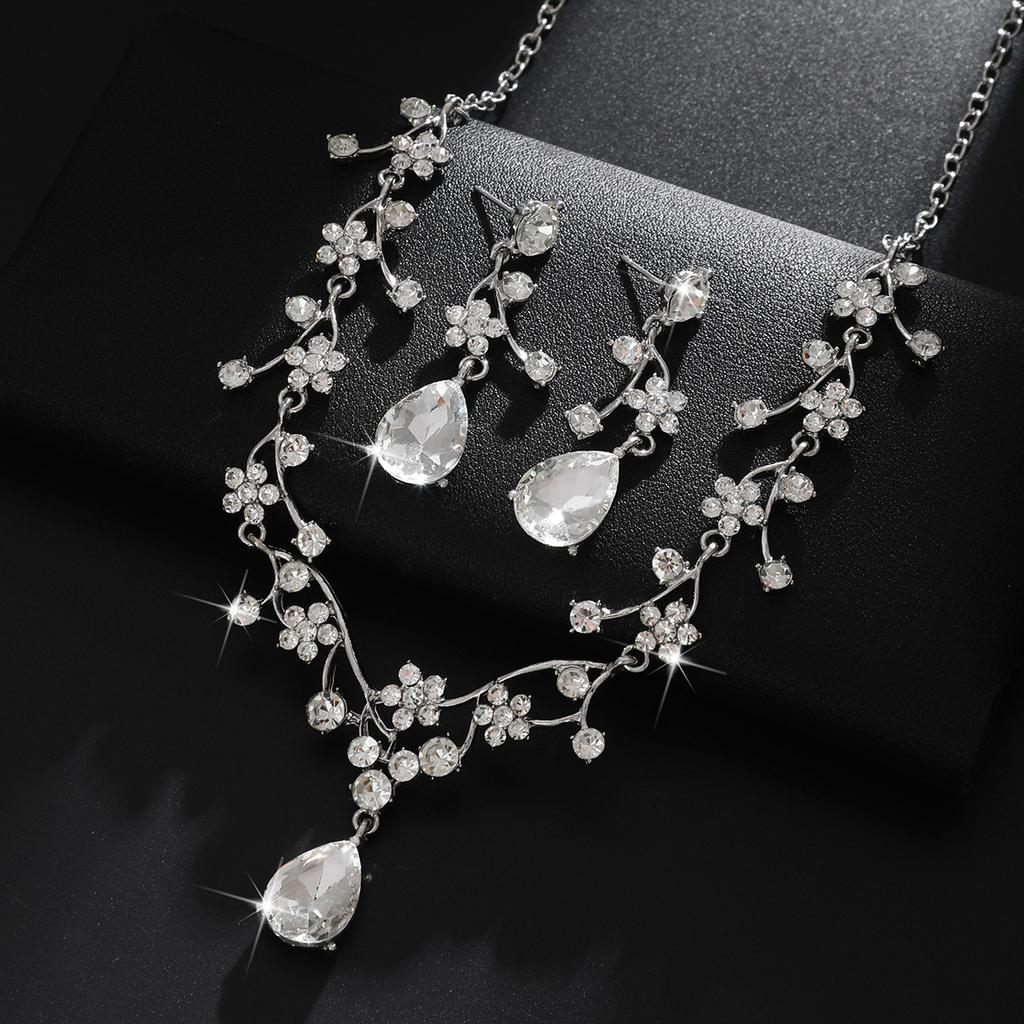 2026 European and American Women's Alloy Rhinestone Necklace Jewelry Set Bridal Wedding Banquet Jewelry