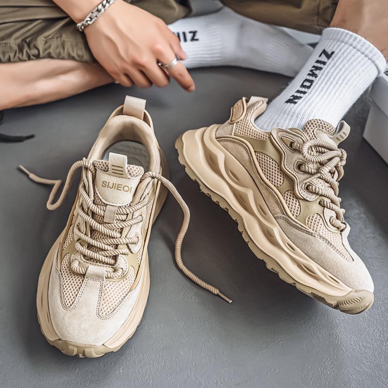 Sneakers men's new fashionable versatile mesh breathable casual shoes low-top retro Forrest Gump shoes trendy lightweight board shoes