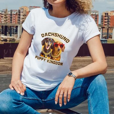 Koszulka z krótkim rękawem dla kobiet z nadrukiem szczeniąt w stylu jamnika na letnie, codzienne wyjścia, w uroczym, modnym stylu.