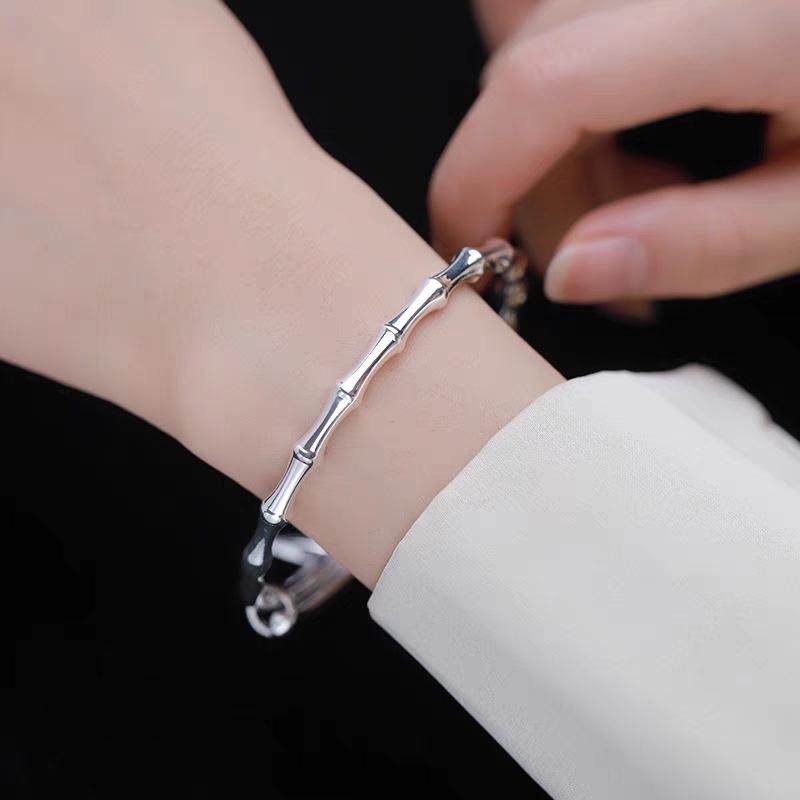 Women's Silver-Plated Bamboo Bangle: Young Style Peace Push-Pull Bracelet - Perfect Gift for Girlfriend