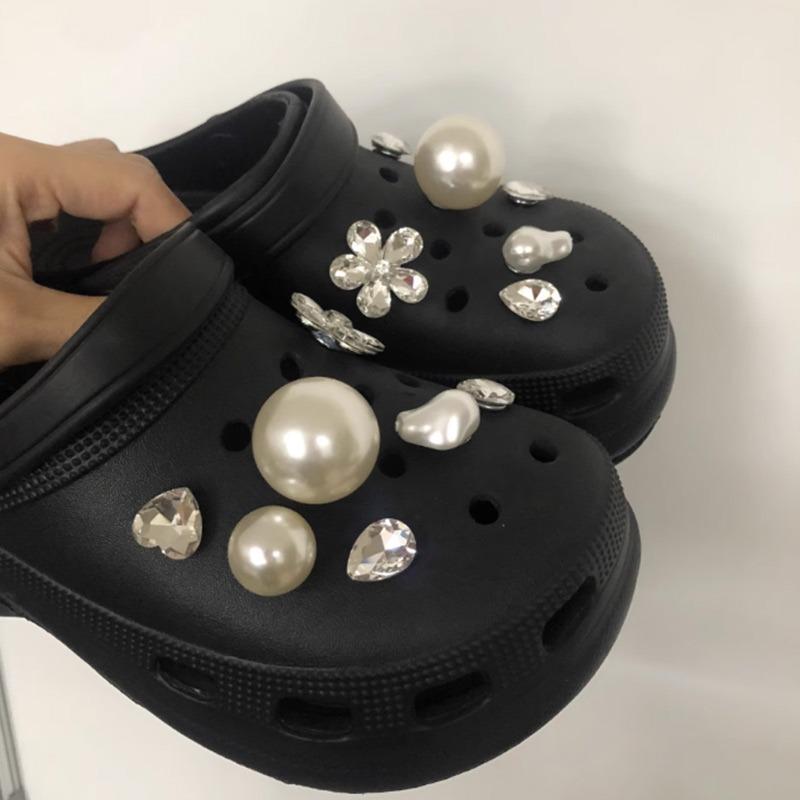 14PCS Luxury Shoe Charms Set Accessories Hole Shoe Buckle Sparkling Diamond Large Pearl DIY 3D Shoes Decorations Woman Girl Gift